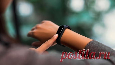 Когда выйдет Xiaomi Mi Band 4? Фитнес-трекеры стали, пожалуй, самыми желанными аксессуарами, как для мужчин, так и для женщин. Обе половины аудитории выбирают их, как хорошую альтернативу более дорогим смарт-часам, практически не отказывая себе в комфорте и возможностях. Если смотреть в глобальном масштабе, то безусловным лидером этого сегмента носимой электроники снова стала Xiaomi со своим трекером Mi Band 3. Гаджет успешно …