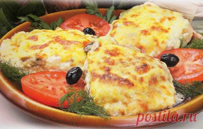 Небольшая уловка поможет приготовить лучшее на свете «Мясо по-французски» На 100 г этого нежного блюда приходится всего 105 калорий! Это значит, что традиционный праздничный рецепт по волшебству превратился в диетический. Что очень важно, блюдо не растеряло великолепных вкусовых качеств, хотя мы будем готовить его без майонеза… Запомните трюки, о которых сейчас узнаете,...