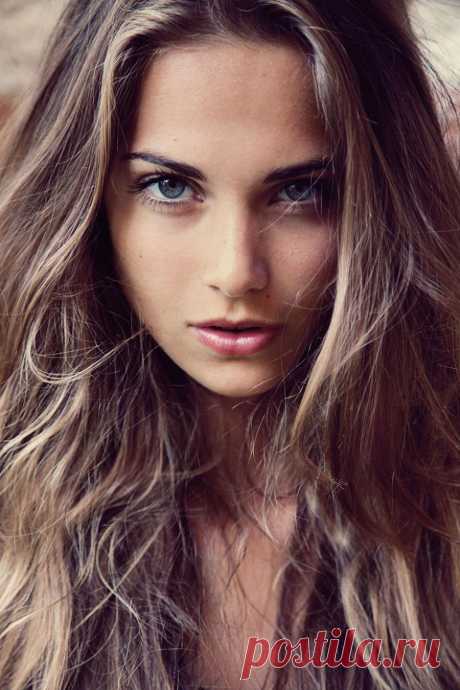 Фотограф показал красоту женщин из 37 стран мира