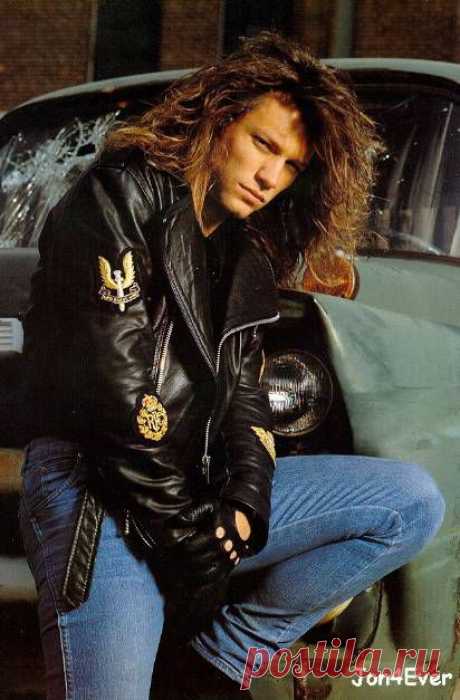 Jon Bon Jovi - MusicDatabase.co