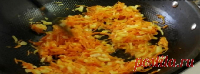 Вкуснее тушенной капусты, чем у моей мамы, я не ела. Дело в двух ингредиентах