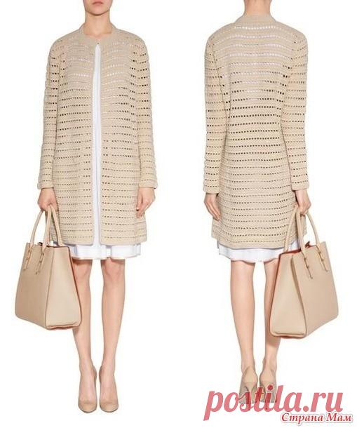 Универсальный кардиган крючком 

Но у меня была упаковка Джинса от ЯрнАрт и несколько моточков от прошлой партии. 
! При всей любви к Джинсу напишу, что если не хватает ниток и бежишь в магазин за 