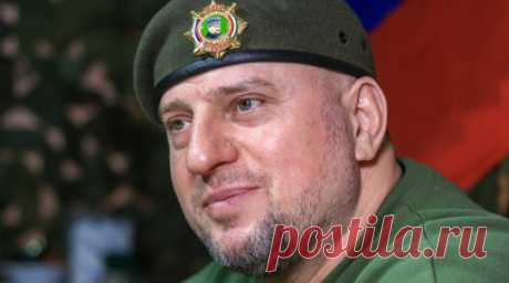 Командир «Ахмата» Алаудинов призвал россиян к единству. Командир спецназа «Ахмат» генерал-лейтенант Апти Алаудинов призвал граждан России к единству и попросил людей не делиться на чёрных и белых. Читать далее