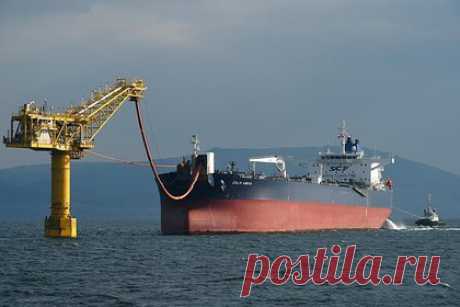 Раскрыта схема морской доставки российской нефти в Европу. Россия использует терминал в Турции для морской доставки своей нефти в страны Евросоюза (ЕС) и США. Речь идет о площадке под названием Дертйол в провинции Хатай, сообщает Financial Times (FT). С января по ноябрь 2023 года на этот терминал было отправлено в общей сложности 10,5 миллиона баррелей.