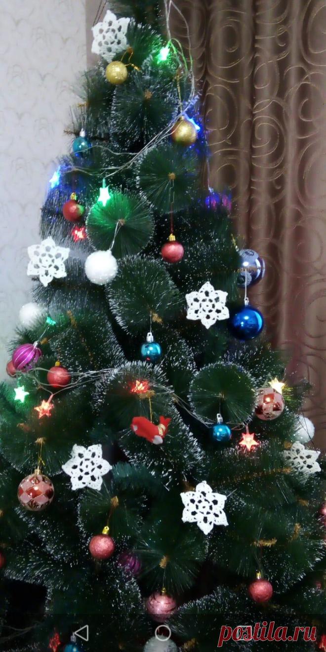 Снежинки, снежинки... Крючок.