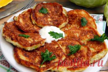 Вкусные и нежные капустные оладьи – пошаговый рецепт с видео