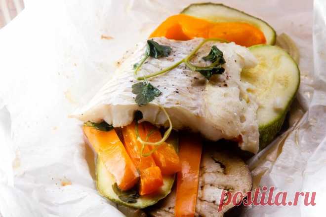 Сочная и ароматная треска, запеченная в пергаменте — Вкусные рецепты