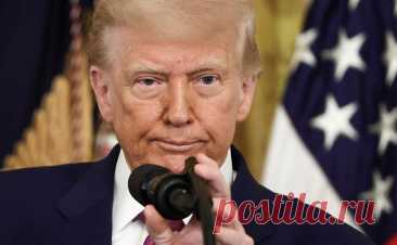 Трамп словами «что-то может произойти» оценил ситуацию на Ближнем Востоке. Президент заявил, что израильтяне «дали понять, что возможен масштабный конфликт» с Ираном. По этой причине США выводят часть персонала с Ближнего Востока, рассказал Трамп