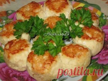 Куриные шарики с творогом и овсянкой.