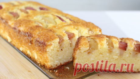 Творожный кекс с яблоками | Готовим с Агоньком Пульс Mail.ru Творожная выпечка обладает неповторимым шармом. Она нежная, мягкая, в меру влажная, долго не черствеет и прекрасно дополняется ягодами или фруктами.
