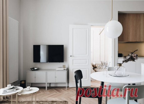 Когда-то в этой квартире жили писатель Иван Тургенев и композитор Петр Чайковский, в советское время — балерина Галина Уланова