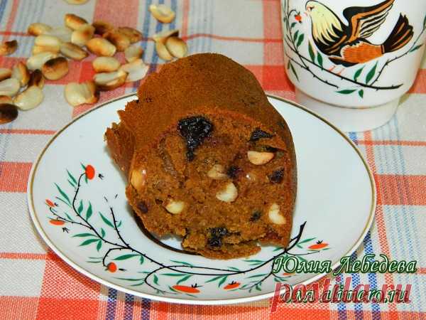 Постный кекс с орехами и черносливом