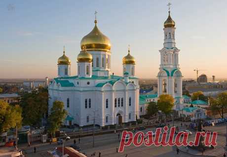 Самые красивые храмы в России