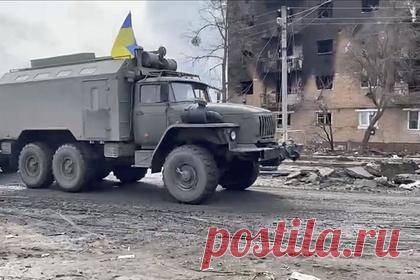 В Минобороны сообщили о минировании украинскими военными ГЭС под Николаевом. Украинские военные заминировали шлюзы Александровской ГЭС в Николаевской области Украины и готовят их подрыв. Об этом сообщил начальник Национального центра управления обороной РФ генерал-полковник Михаил Мизинцев. Подрыв грозит тем, что в зоне затопления окажутся более десяти населенных пунктов.