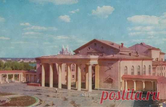 Здание-побратим Нового театра в городе Орске — NashTeatr.com