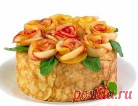Блинный пирог с яблоками. Рецепт тут: https://good.topvkusa.ru/blinnyiy-pirog-s-yablokami/
Создать этот вкусный шедевр очень просто. Подключите к процессу детишек – они будут в полном восторге от такой работы.