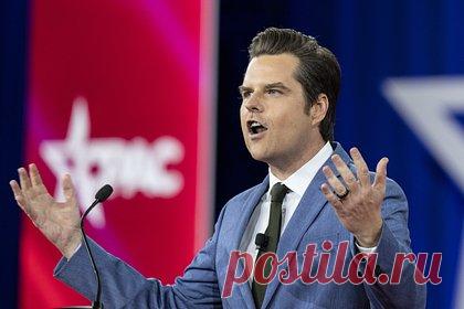 Республиканца обвинили в пророссийской позиции из-за мнения о помощи Украине. Ряд чиновников и пользователей Twitter обвинили члена Палаты представителей США Мэтта Гетца в пророссийской позиции из-за его несогласия с отправкой дополнительной помощи США Украине. Сам политик такие обвинения отрицает, подчеркивая, что его мнение не зависит от Кремля.