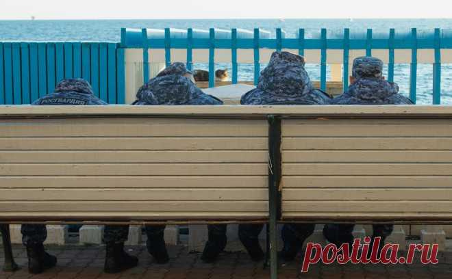 В Сочи второй раз за день объявили угрозу атаки беспилотников. В Сочи объявлена угроза атаки беспилотников, сообщил в телеграм-канале мэр Андрей Прошунин.