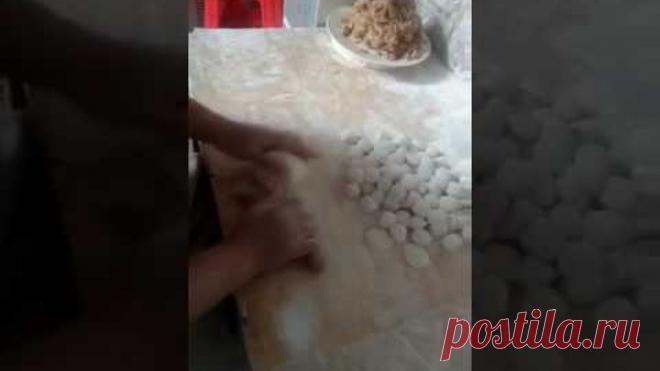 Как раскатать тесто на пельмени и манты