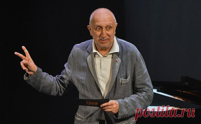 Умер кинорежиссер Николай Досталь. Режиссер известен по таким фильмам как «Маленький гигант большого секса», «Мелкий бес», «Петя по дороге в Царствие небесное» и сериалам «Гражданин начальник» и «Штрафбат».