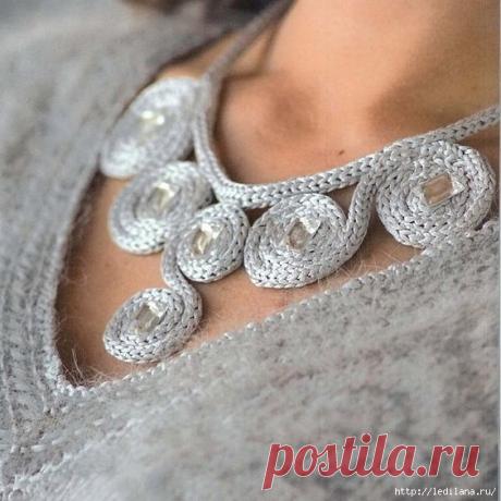 Идеи для вязания - шарфы, украшения 

 

 

Источник