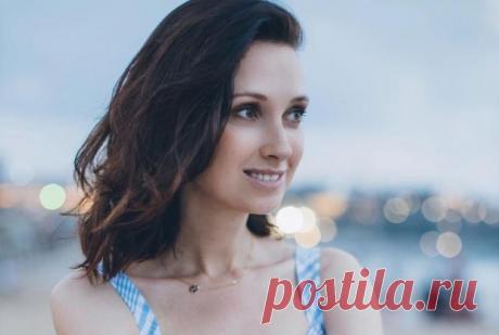 Анастасия Цветаева мило поздравила дочь с днем рождения: праздничные фото Эстер