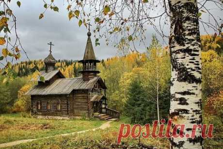 Народные приметы, связанные с деревьями
-Береза во дворе – молния не страшна.
Наши Предки заметили, что в березу никогда не попадает молния. Как это объяснить? Неизвестно. Но это так. Если береза растет рядом с домом, то те, кто в этом доме живут, грозы не боятся. Ну, а если березы рядом нет, то на чердаке было принято складывать ветки березы. Старые люди говорят, что даже эти ветки способны защитить от грозы.