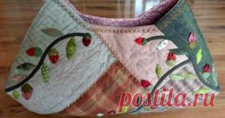 Quilt Bag tutorial.  Quilt bag, dress with applique flower another view Quilt bag! Pattern.  DIY tutorial.
