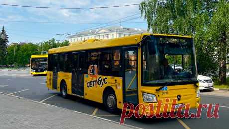 В Ярославле неизвестные обстреляли автобус на остановке и ранили прохожего. В Красноперекопском районе Ярославля был обстрелян автобус, пострадал один человек. Об этом рассказал во &quot;ВКонтакте&quot; директор транспортной компании Хасьятулла Гирфанов. Инцидент произошел 15 октября на остановке &quot;Большие ...