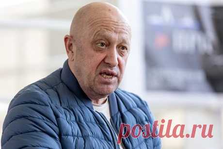 Пригожин зарегистрировал компанию в Белоруссии. Основатель частной военной компании (ЧВК) «Вагнер» Евгений Пригожин зарегистрировал компанию по управлению недвижимостью в Белоруссии. Общество с ограниченной ответственностью «Конкорд Менеджмент и Консалтинг» было зарегистрировано 19 июля. В качестве адреса компании указана деревня Цель в Осиповичском районе.