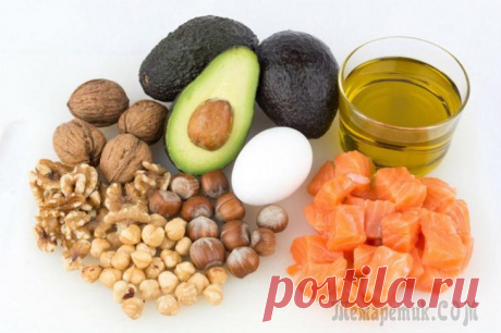 Жирные продукты, от которых не стоит отказываться при диете Многие люди, одержимые мыслью похудеть, начинают исключать из своего рациона все жирные продукты. 
Это неправильно и может привести к различным заболеваниям, включая анорексию. Не все жирные продукты ...