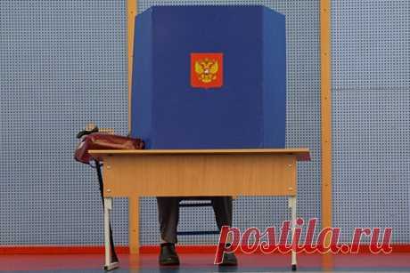 ЦИК оценил явку в первый день выборов в Госдуму. Заместитель председателя Центральной избирательной комиссии (ЦИК) Николай Булаев оценил явку в первый день выборов в Госдуму VIII созыва. По мнению Булаева, на голосовании достаточно высокая явка, в среднем по России показатель составил более 17 процентов. На дистанционном голосовании она также высокая.