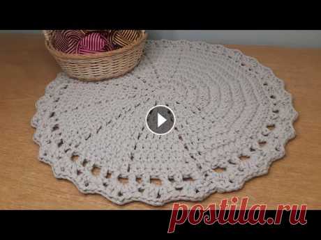 Круглый коврик крючком из трикотажной пряжи. Круглый коврик можно связать из трикотажной пряжи или из шнура....