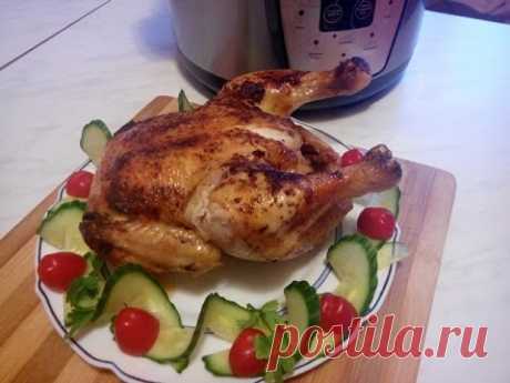 Сочная курица целиком в мультиварке.