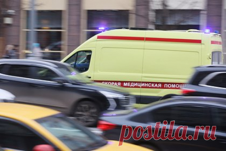 Шестилетний мальчик выпил моющее средство в российском детском саду. В детском саду в Новой Москве шестилетний мальчик выпил средство для посудомоечной машины. Он отпил из стоявшей на кухне кружки, в которую перед этим налили средство для посудомоечной машины. Ребенка госпитализировали, он находится в реанимационном отделении в тяжелом состоянии.
