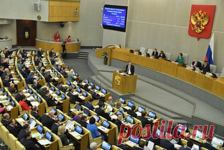 В КПРФ отреагировали на пост Пригожина о бесполезности российских депутатов. Мнение о бесполезности российских депутатов, которое в своем посте высказал бизнесмен, владелец компании «Конкорд» Евгений Пригожин, ошибочно и является абсолютно неаргументированным. Об этом заявил депутат Госдумы, пресс-секретарь председателя КПРФ Геннадия Зюганова Александр Ющенко.