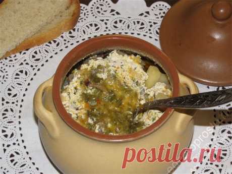 Картошка с мясом в горшочках.
