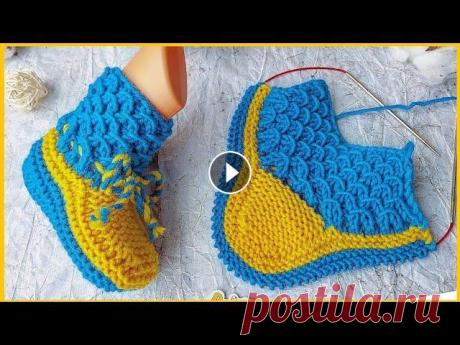 Пинетки спицами. Простые пинетки на двух спицах Пинетки можно связать любого цвета. Отлично подойдут для вязания КАК мальчикам так и девочкам. Вяжем спицами простую (базовую) модель пинеток. Универс...