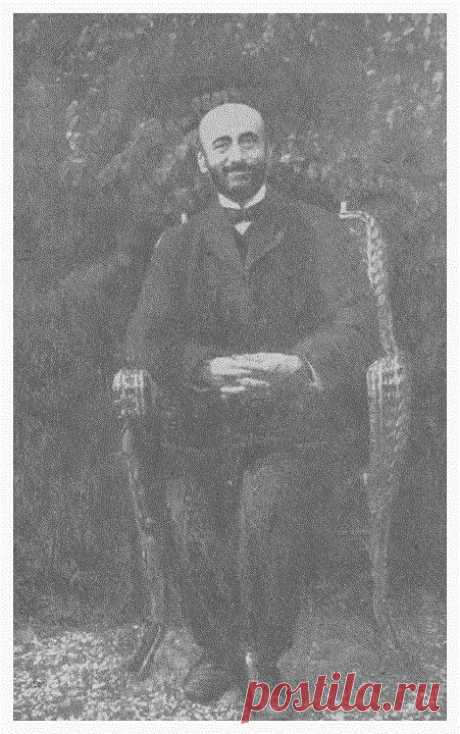 Կոմիտաս 1907-ին Կէվրէքի ամառանոցը
1907 - Komitas in Gevrek summer house
«Սիրեցեք զիրար, շատ սիրեցեք, որպեսզի ապրեք». Կոմիտաս