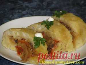 Рулет картофельный с грибами и капустой -