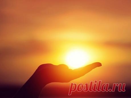 Лита — кельтский праздник летнего солнцестояния Самый длинный день в году кельты называли Литой, и этот праздник отмечался в честь летнего солнцестояния. Традиции кельтов живы и по сей день, и познакомиться с ними может каждый. Обряды и ритуалы этого дня помогают привлекать в жизнь благополучие и оставлять невзгоды за спиной.