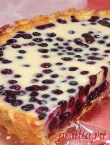 Песочный пирог с черникой