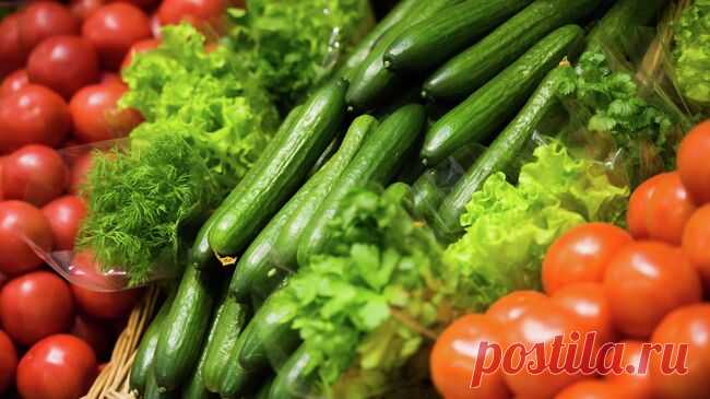 Россияне стали больше есть "здоровые" продукты, считают эксперты