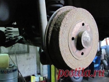 Какие тормозные барабаны лучше: чугунные или алюминиевые?