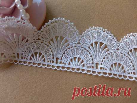 White Scalloped Lace Trim for Weddings Collar Applique Bridal Sashes Costumes - MommyGrid.com