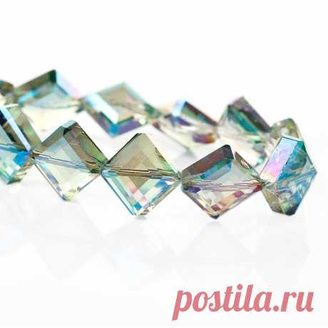 Стеклянные бусины в виде ромба сене-голубые 17мм х 17мм (10 бусин)