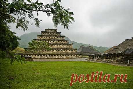 Великая и прекрасная Мексика — это колыбель самых древних цивилизаций, страна тайн, подарившая миру первых астрономов и математиков, родная земля майя, ацтеков и других древнейших цивилизаций.!