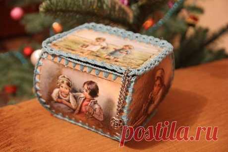 Сувенирная шкатулка из открыток