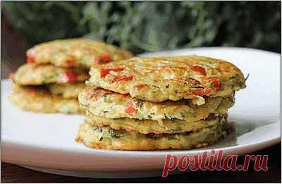 Оладьи из кабачков с сыром и болгарским перцем » Любимые рецепты для Вашего стола