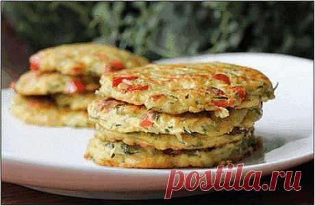 Оладьи из кабачков с сыром и болгарским перцем » Любимые рецепты для Вашего стола